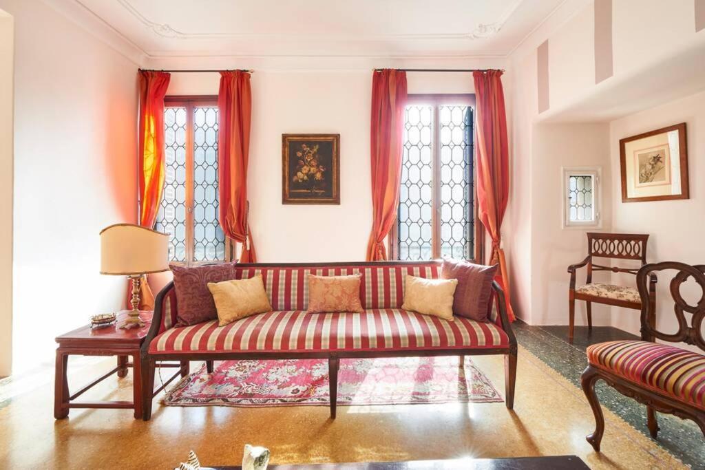 Ca' Fenice, Charming Apartment In San Marco, Sleep 7 Венеція Екстер'єр фото