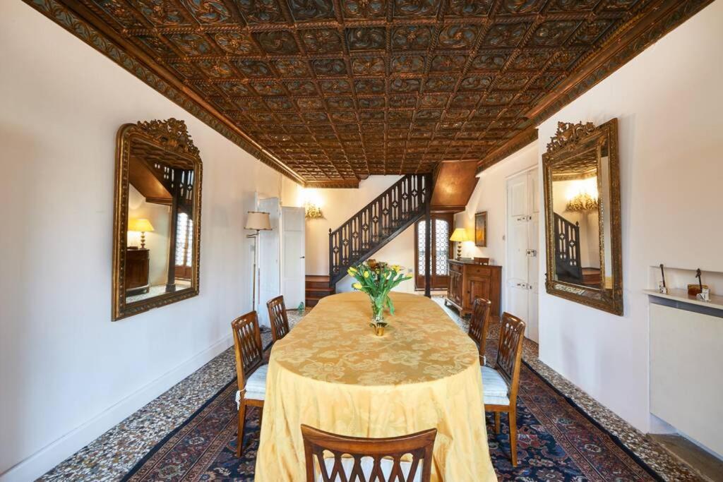 Ca' Fenice, Charming Apartment In San Marco, Sleep 7 Венеція Екстер'єр фото
