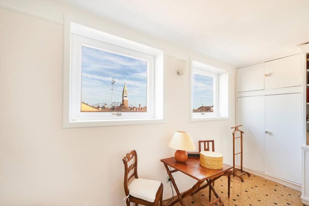 Ca' Fenice, Charming Apartment In San Marco, Sleep 7 Венеція Екстер'єр фото