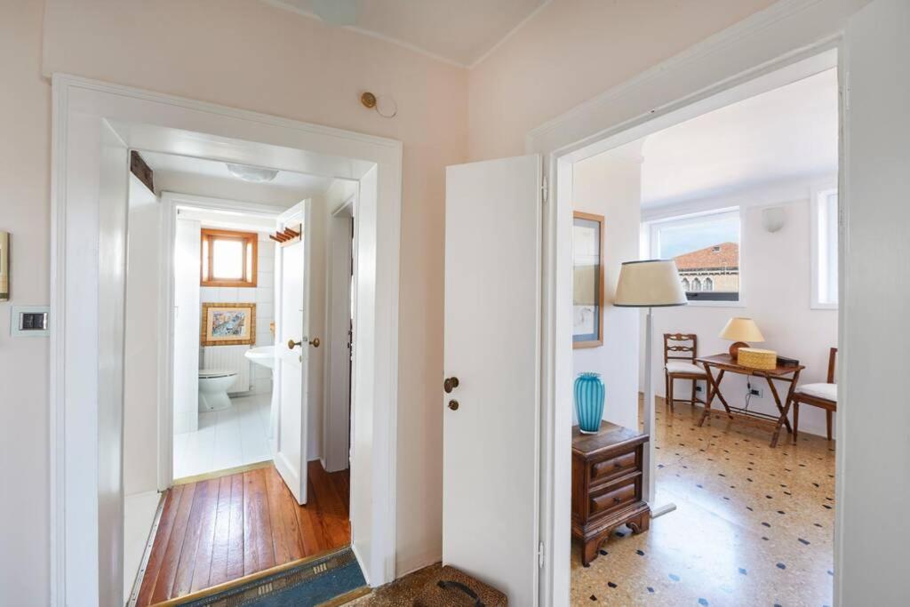Ca' Fenice, Charming Apartment In San Marco, Sleep 7 Венеція Екстер'єр фото