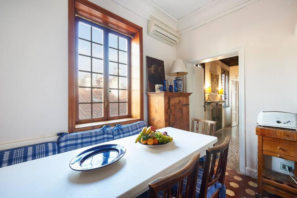 Ca' Fenice, Charming Apartment In San Marco, Sleep 7 Венеція Екстер'єр фото
